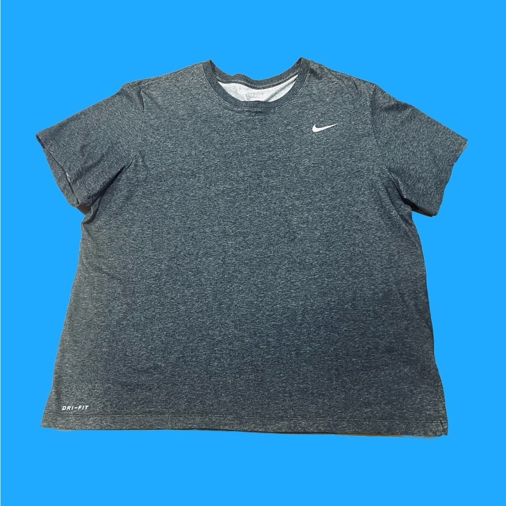The Nike Tee Grey Sportswear Dri-Fit T-shirt XXL